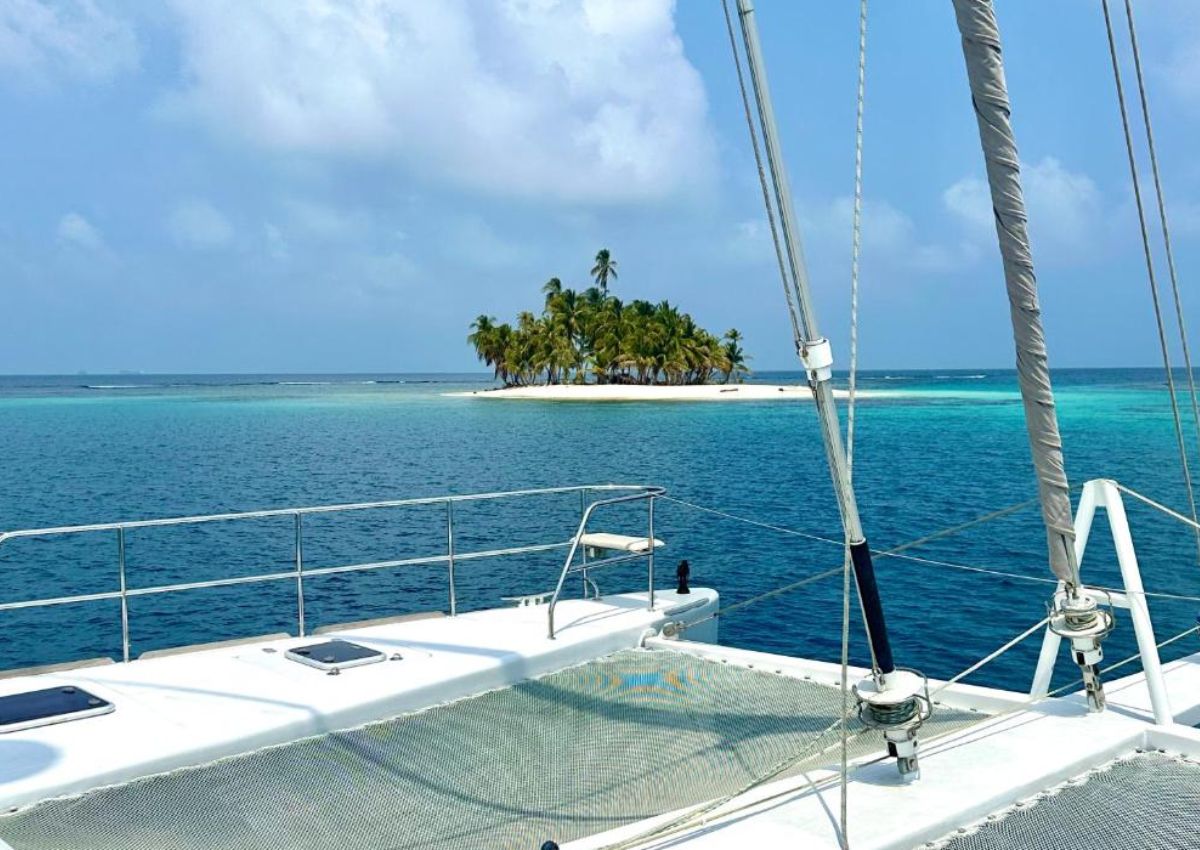 san-blas-catamaran-005 A view from the boat seen on the San Blas Catamaran excursion.